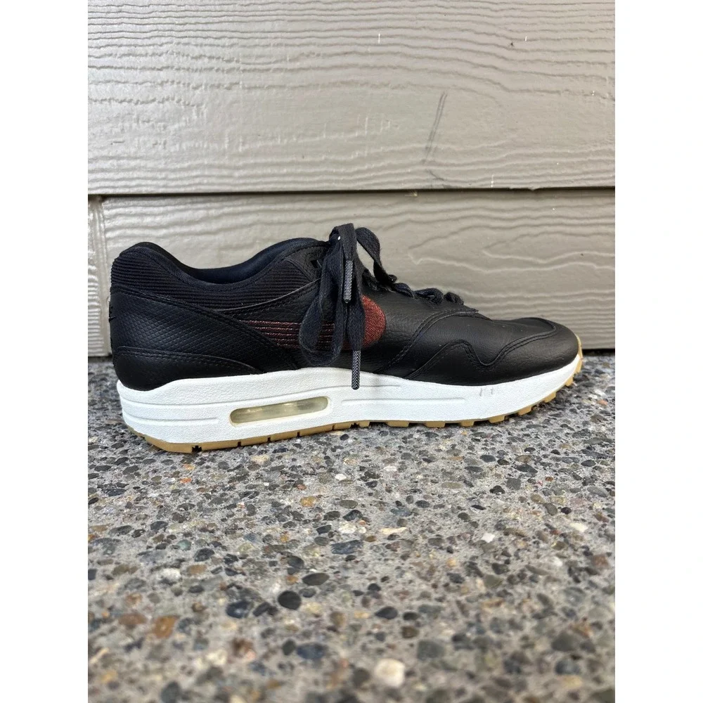 Nike Air Max 1 Black Metallic Bronze Gum Sole Women's 10 454746-020 Sneaker‎